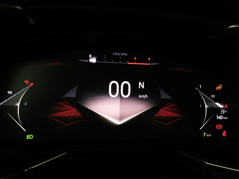 Ds DS 7 nuova a Chieti (20)