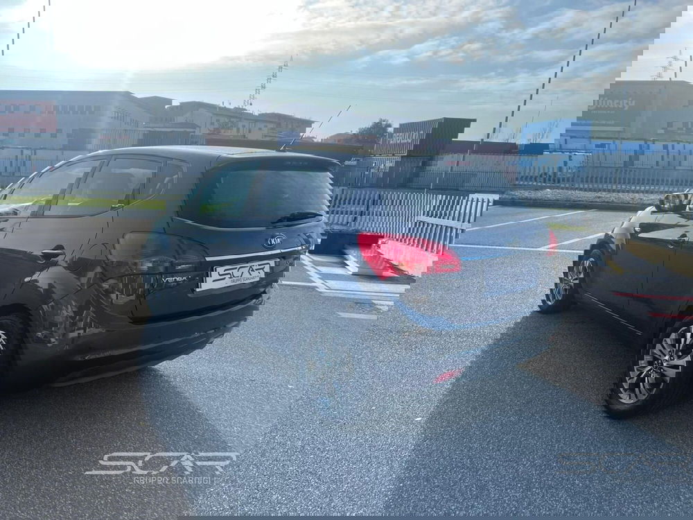 Kia Venga usata a Livorno (3)