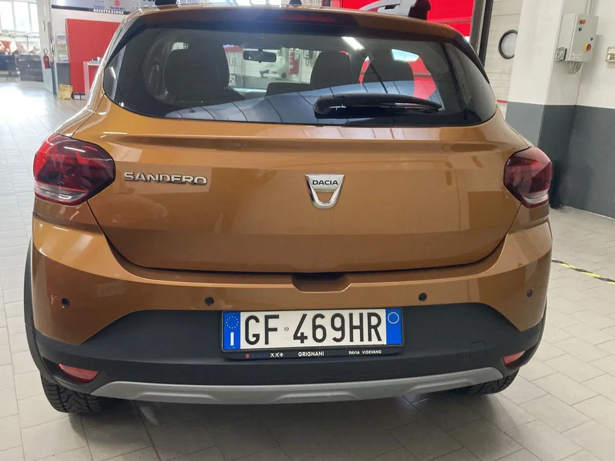 Dacia Sandero usata a Pavia (6)