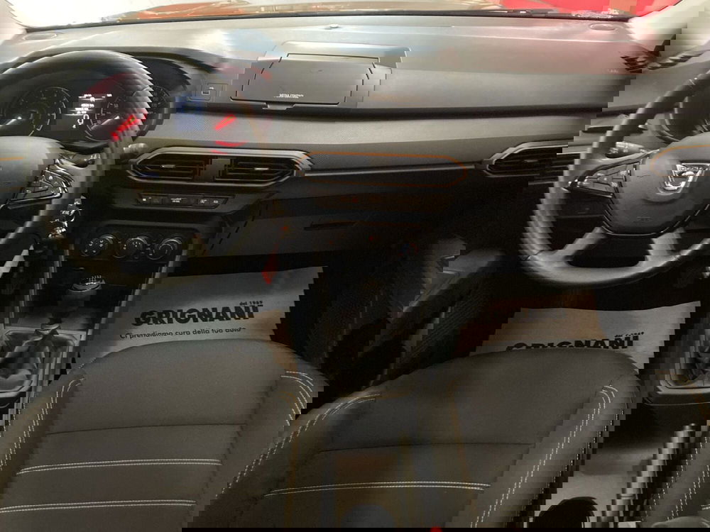 Dacia Sandero usata a Pavia (8)