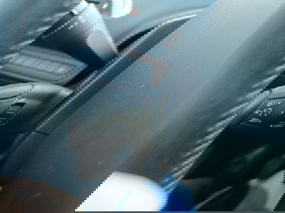 Peugeot 2008 usata a Bologna (16)