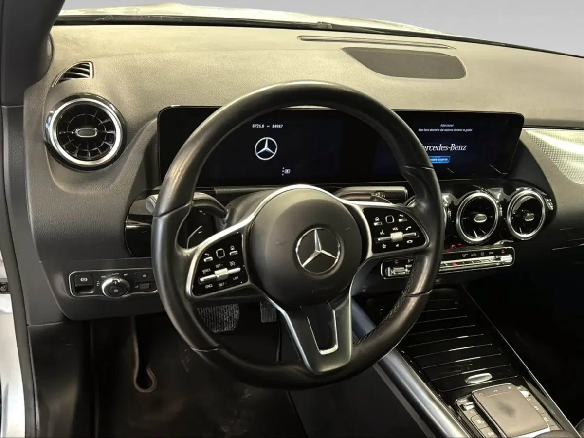 Mercedes-Benz GLA SUV usata a Firenze (11)