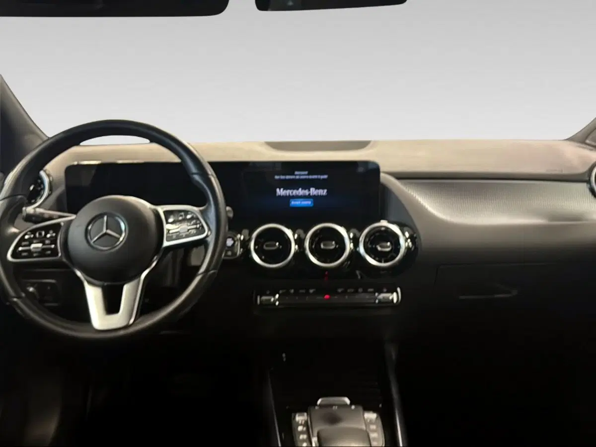 Mercedes-Benz GLA SUV usata a Firenze (13)