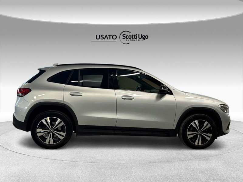 Mercedes-Benz GLA SUV usata a Firenze (6)