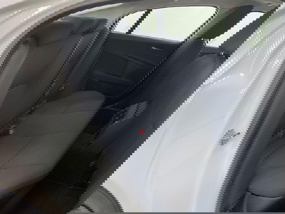 Jaguar XE usata a Como (5)