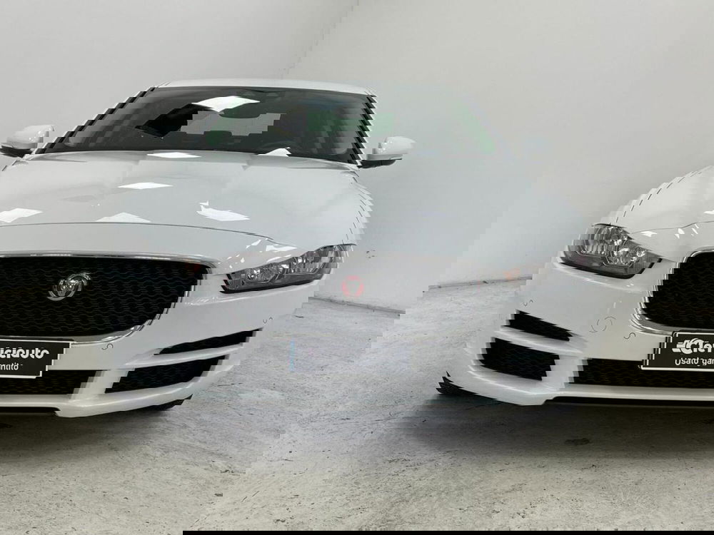 Jaguar XE usata a Como (6)