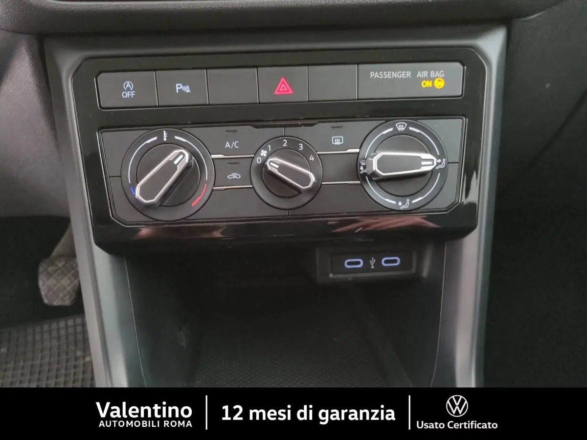 Volkswagen T-Cross usata a Roma (17)