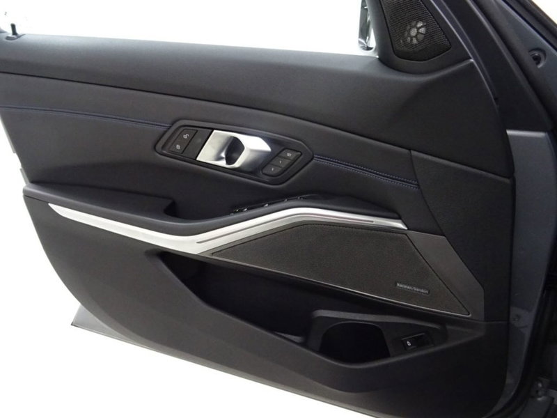 BMW Serie 3 Touring usata a Como (15)