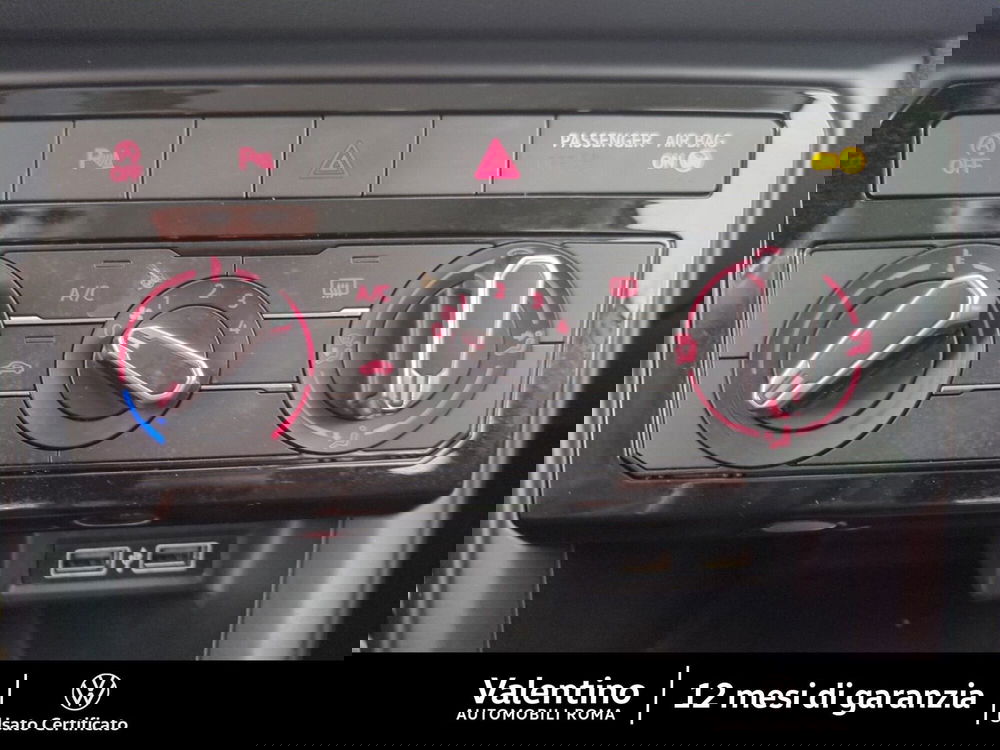 Volkswagen T-Cross usata a Roma (17)