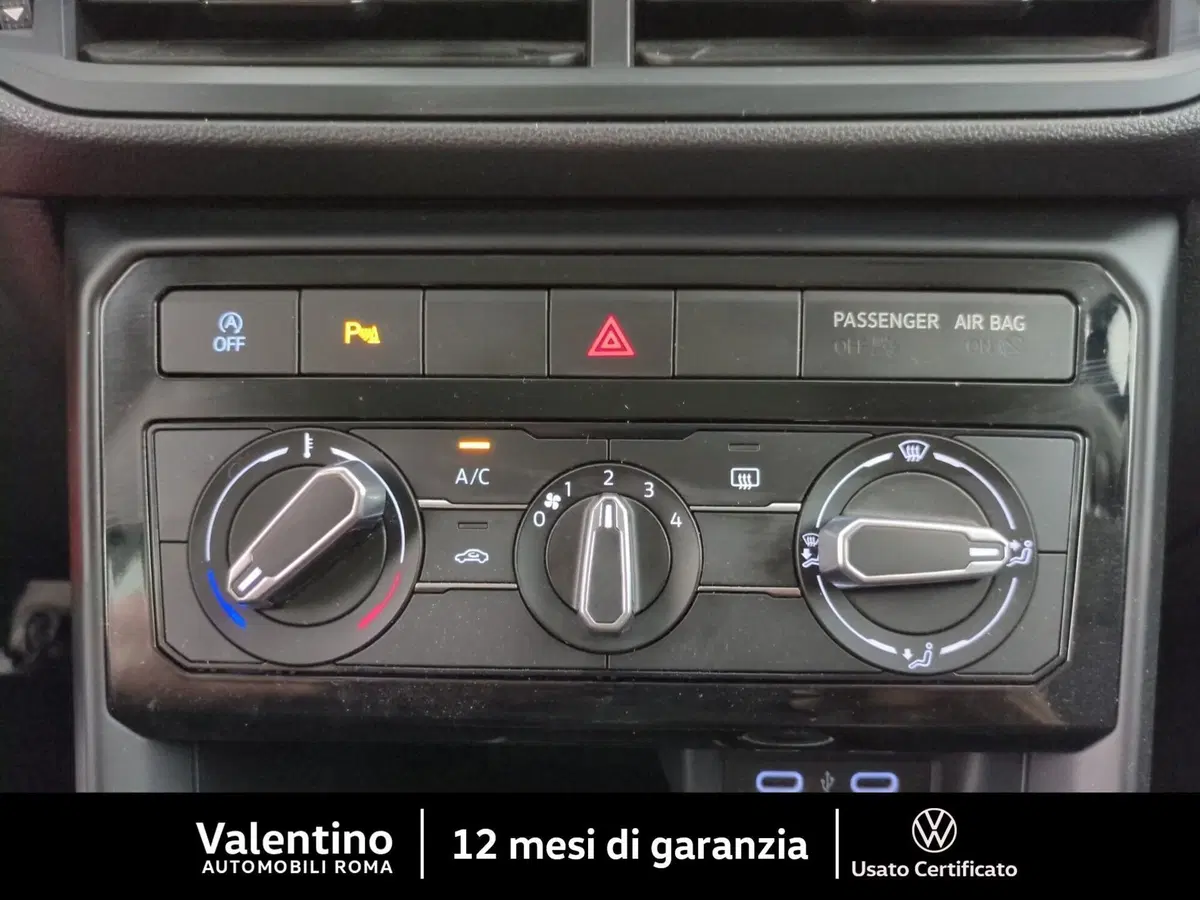 Volkswagen T-Cross usata a Roma (18)