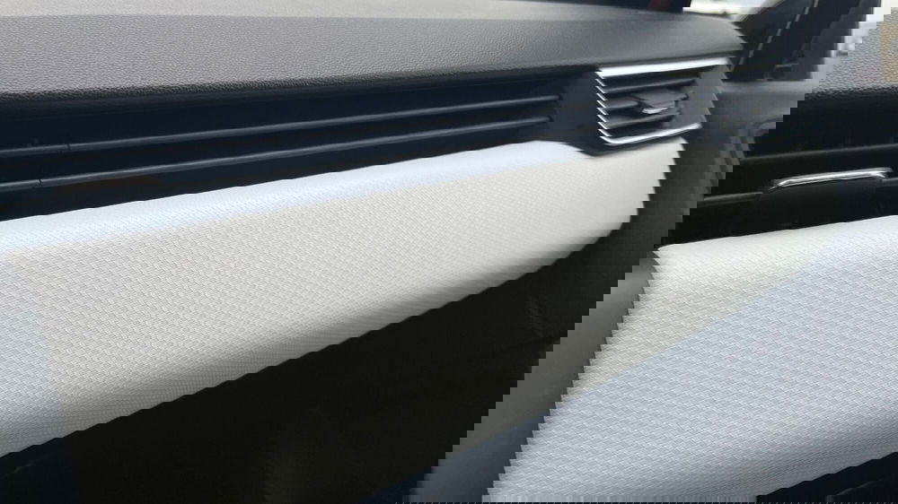 Renault Clio usata a Parma (16)