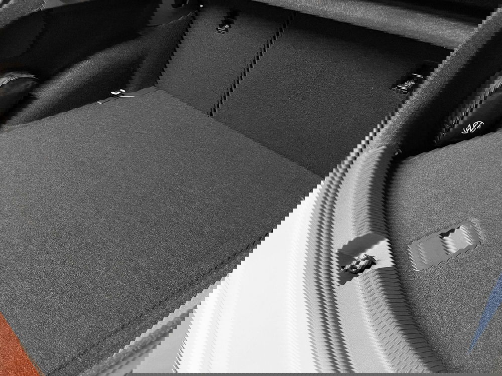 Volkswagen Taigo nuova a Padova (18)