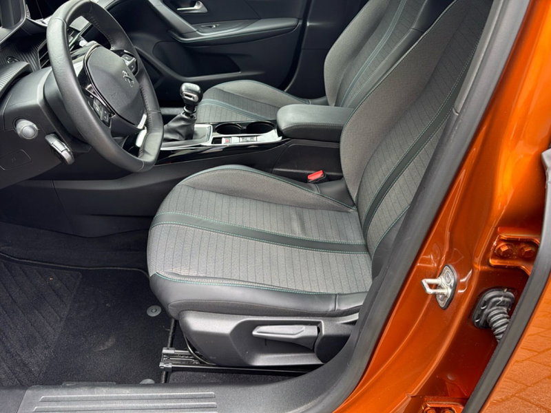 Peugeot 208 usata a Ferrara (10)