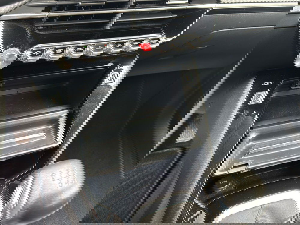 Peugeot 208 usata a Ferrara (12)