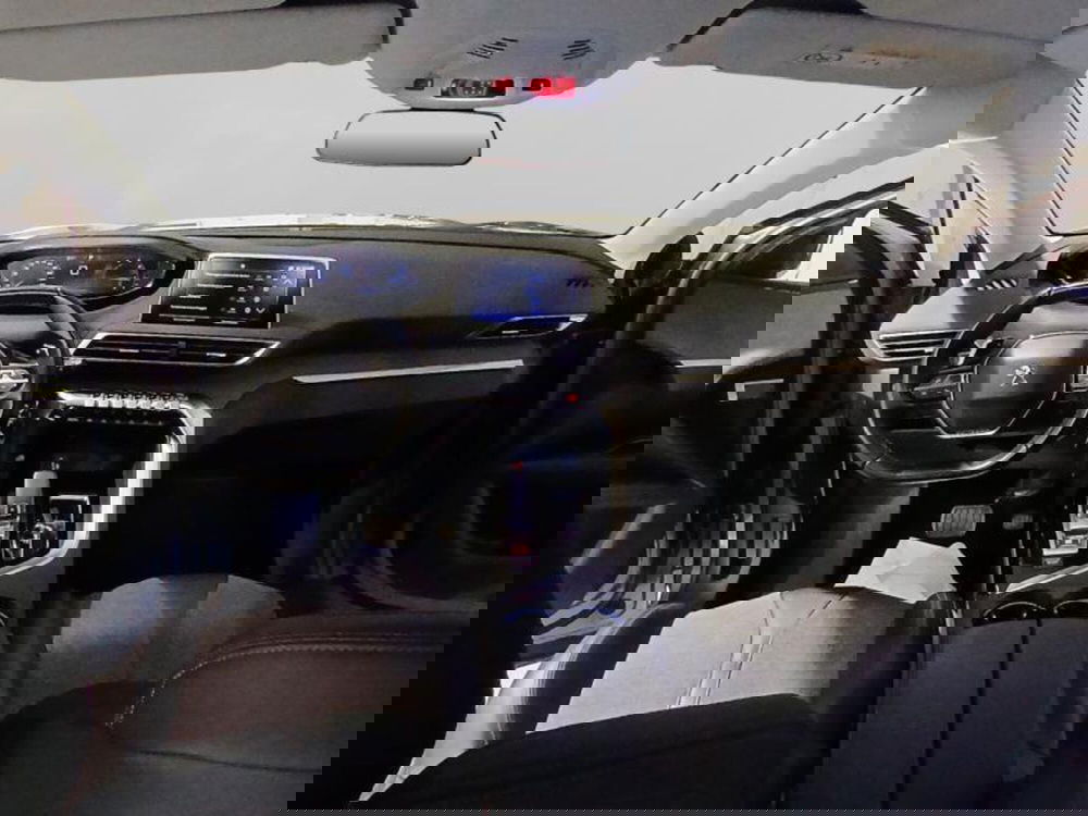 Peugeot 5008 usata a Genova (11)