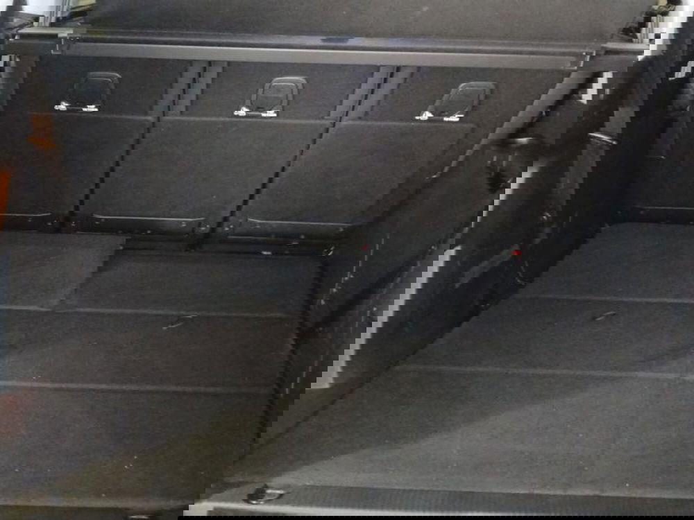 Peugeot 5008 usata a Genova (17)