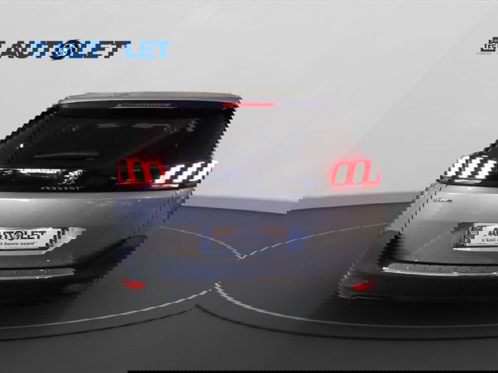 Peugeot 5008 usata a Genova (6)