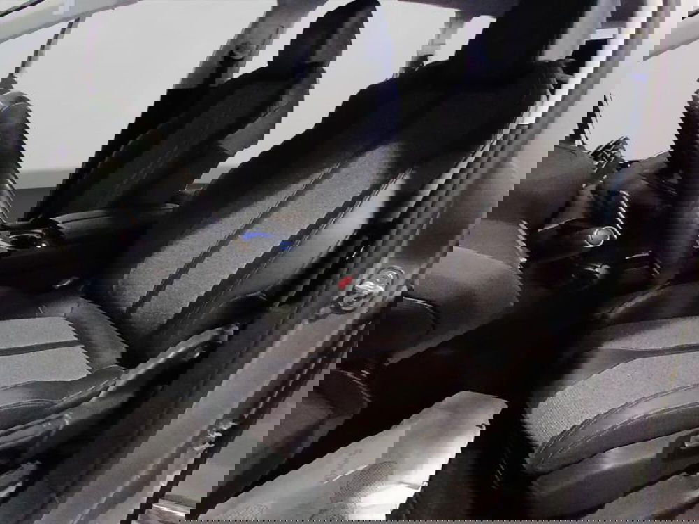 Peugeot 5008 usata a Genova (9)