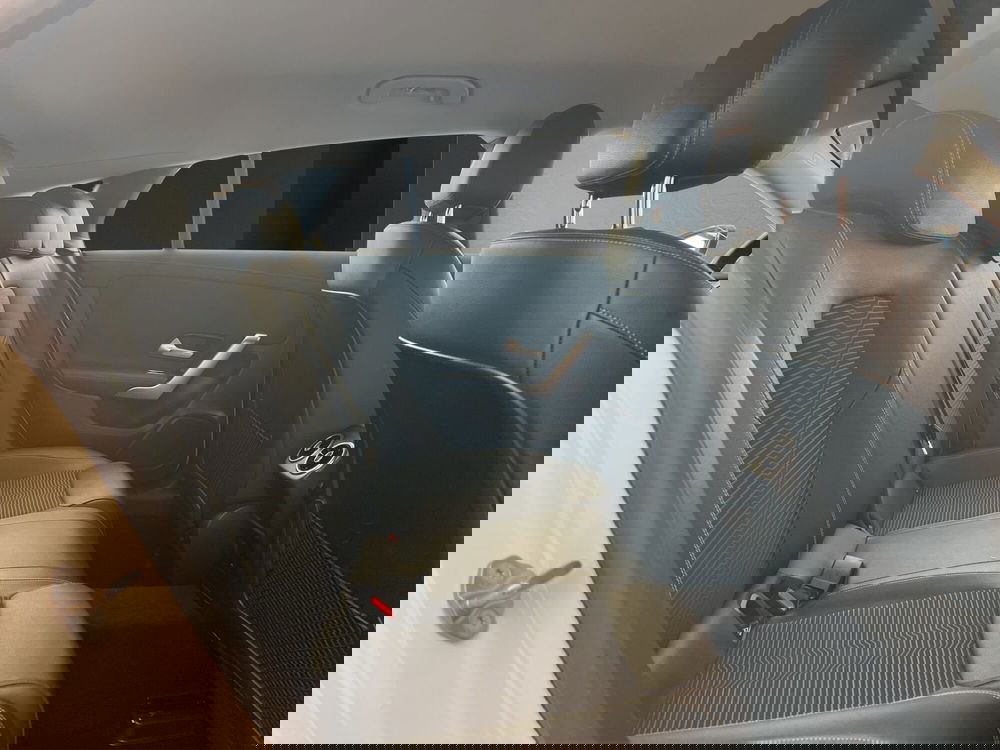 Mercedes-Benz CLA Shooting Brake usata a Cosenza (19)