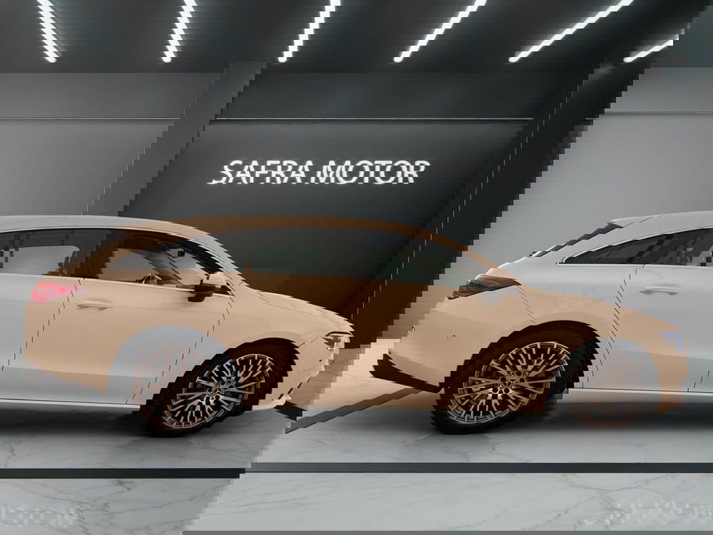 Mercedes-Benz CLA Shooting Brake usata a Cosenza (7)