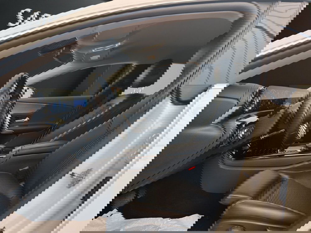 Mercedes-Benz CLA Shooting Brake usata a Cosenza (9)