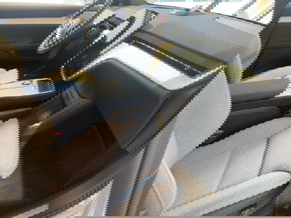 Volvo EX90 nuova a Como (8)