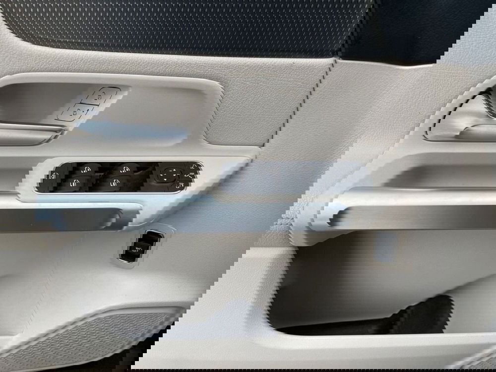 Mercedes-Benz GLB usata a Rimini (17)