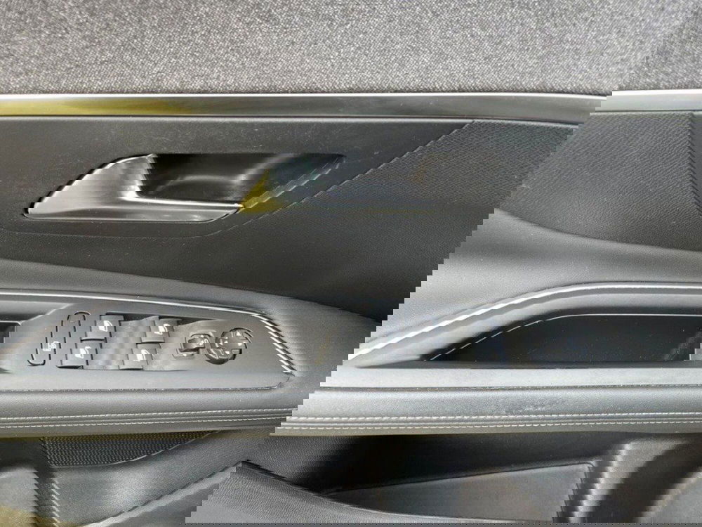 Peugeot 3008 usata a Macerata (17)