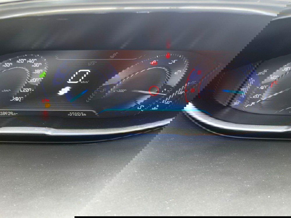 Peugeot 3008 usata a Macerata (9)