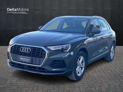 Audi Q3 35 2.0 tdi s-tronic del 2022 usata a Montecosaro