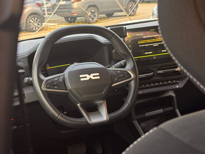 Dacia Duster usata a Pavia (14)