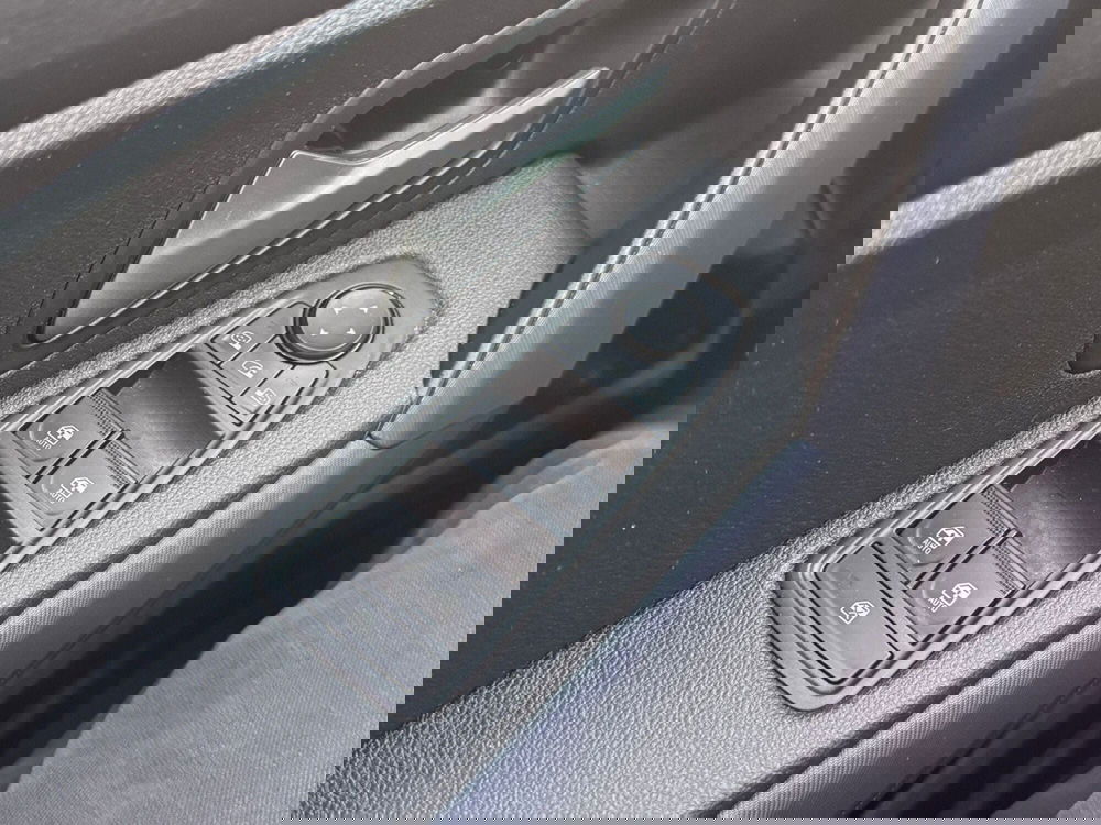 Dacia Duster usata a Pavia (8)