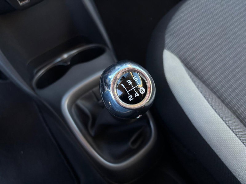 Toyota Aygo usata a Vercelli (9)