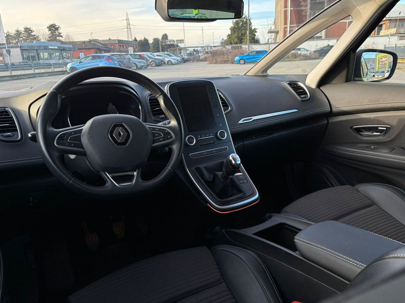 Renault Scénic usata a Vercelli (11)