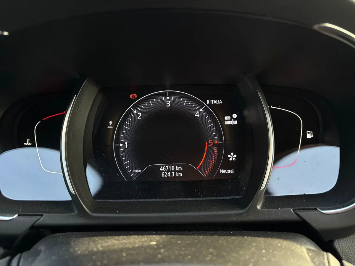 Renault Scénic usata a Vercelli (12)