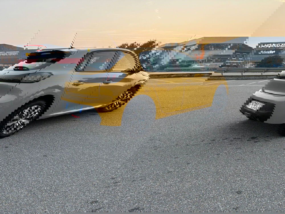 Peugeot 208 usata a Vercelli (2)