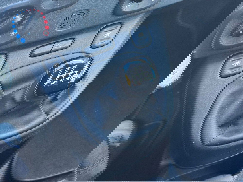 Fiat Panda Cross usata a Pavia (14)