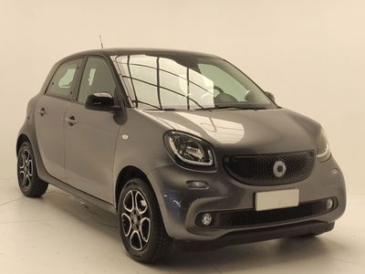smart Fortwo 70 1.0 Prime del 2015 usata a Pratola Serra