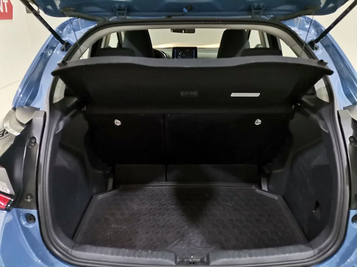 Toyota Yaris usata a Salerno (18)