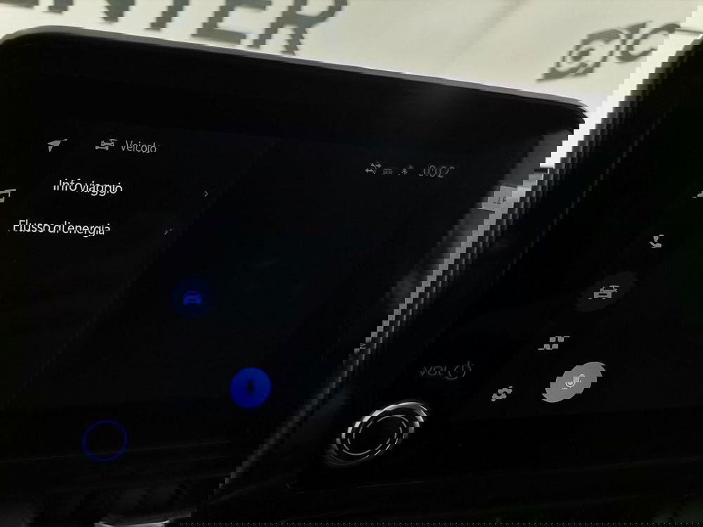 Toyota Toyota C-HR nuova a Salerno (13)