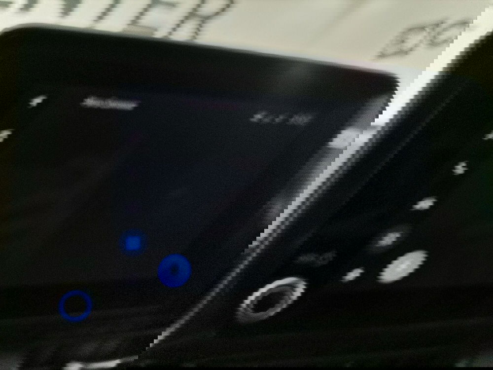 Toyota Toyota C-HR nuova a Salerno (14)