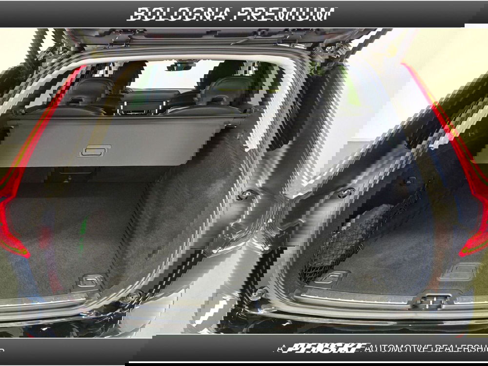 Volvo XC60 usata a Bologna (10)