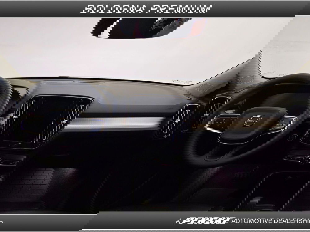 Volvo XC40 usata a Bologna (4)