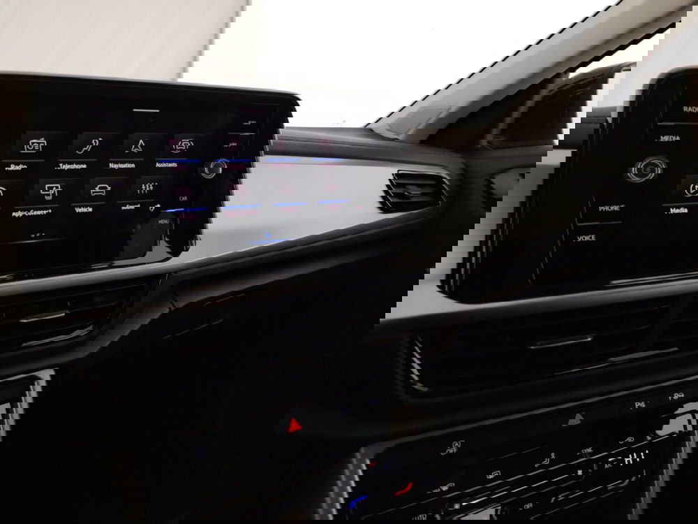 Volkswagen T-Roc usata a Massa-Carrara (12)