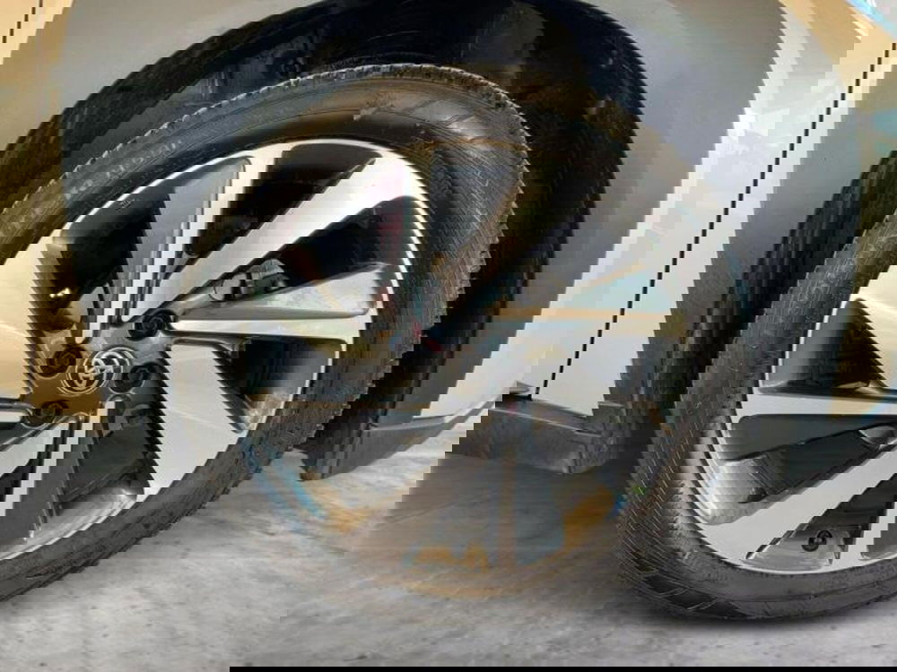 Toyota Aygo X usata a Perugia (14)