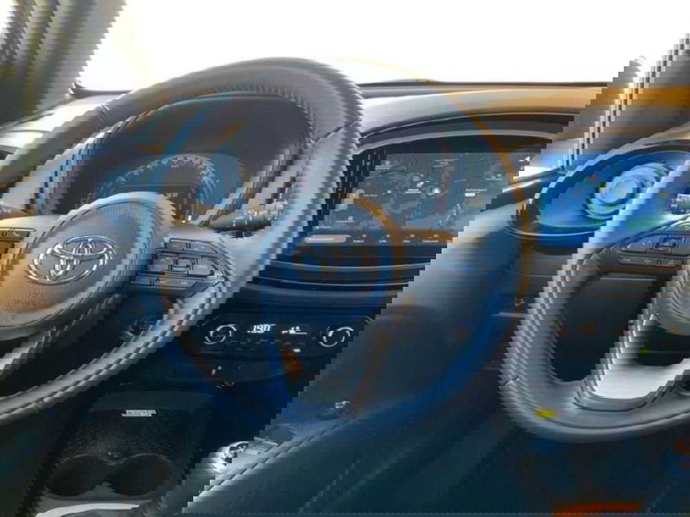 Toyota Aygo X usata a Perugia (8)