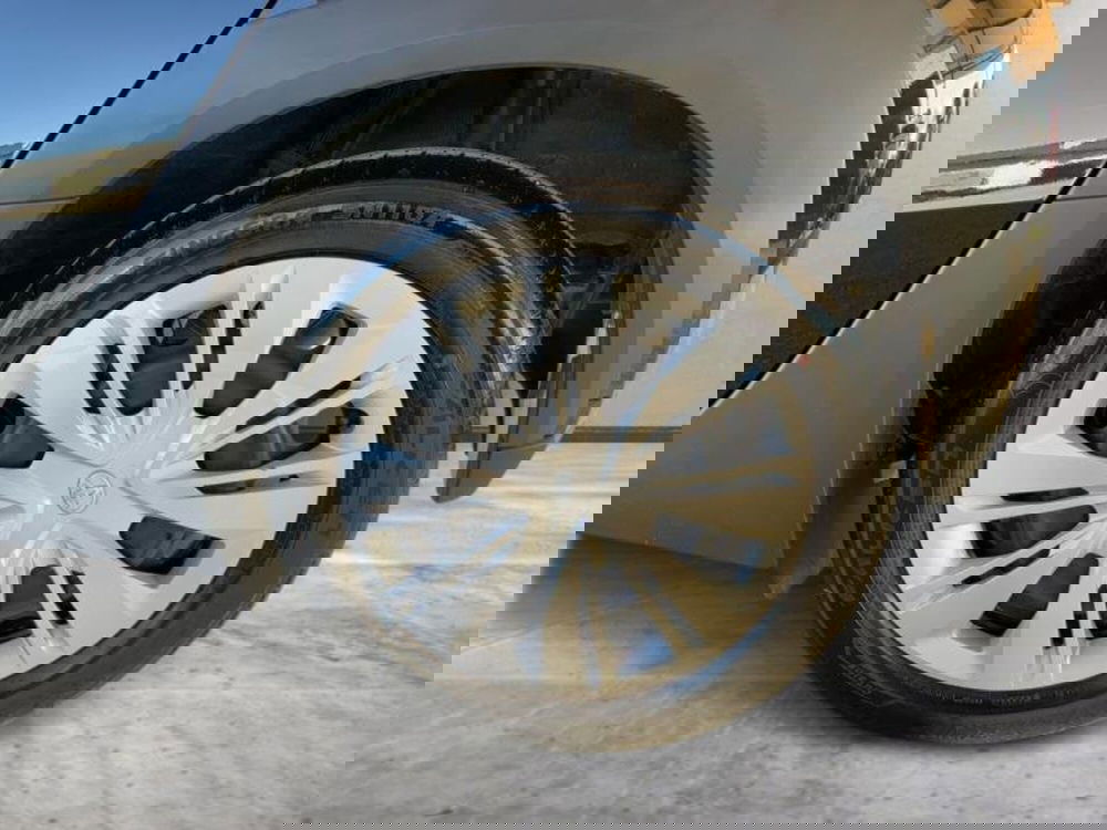 Toyota Aygo X usata a Perugia (14)