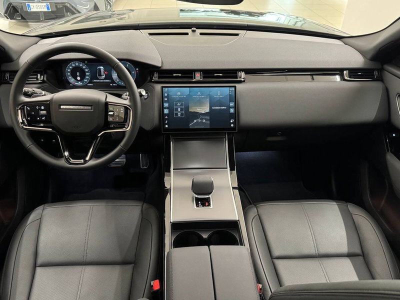 Land Rover Range Rover Velar usata a Savona (4)
