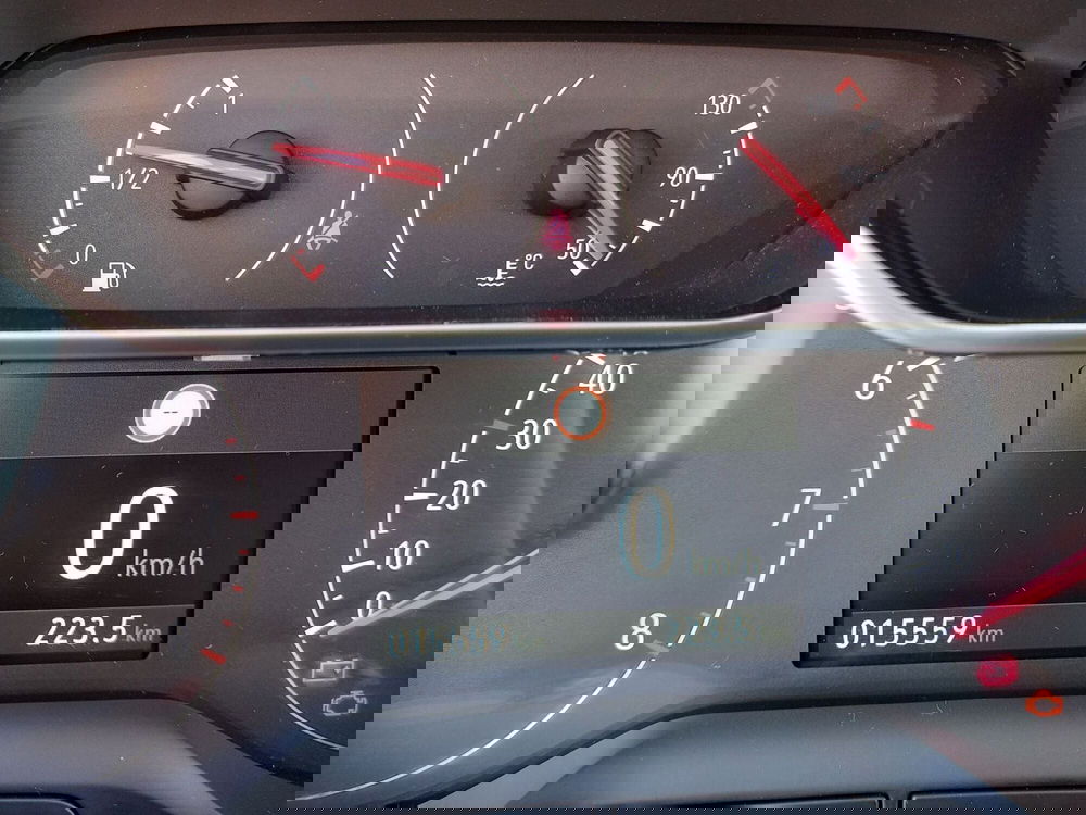 Opel Crossland usata a Lucca (16)