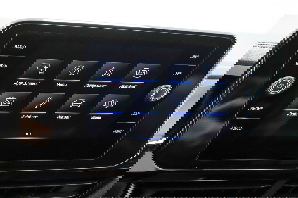 Volkswagen T-Roc usata a Varese (16)